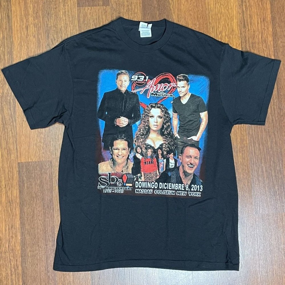 2013 Amor A La Musica Ricky Martin Tshirt